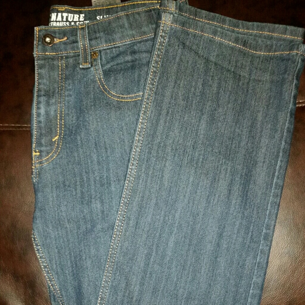 Levi's